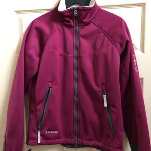 NEW Columbia Titanium waterproof jacket, size M